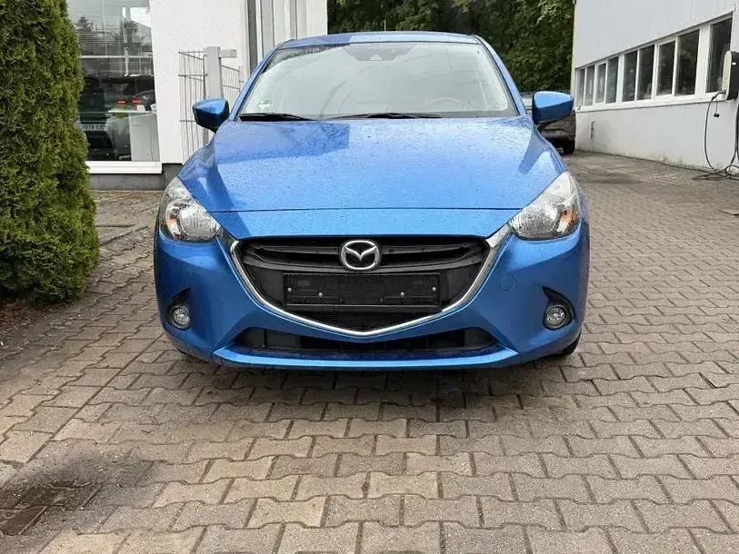 Gebraucht Mazda 2 Nakama 90 PS (66 kW) 2017 Cyanitblau metallic Limousine