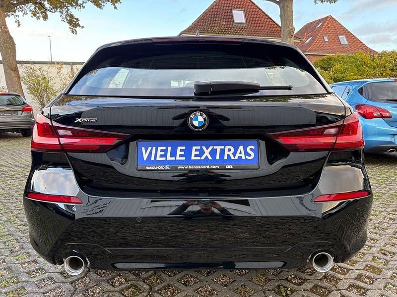 Gebraucht BMW 120 Advantage 190 PS (139 kW) 2020 Schwarz Kleinwagen