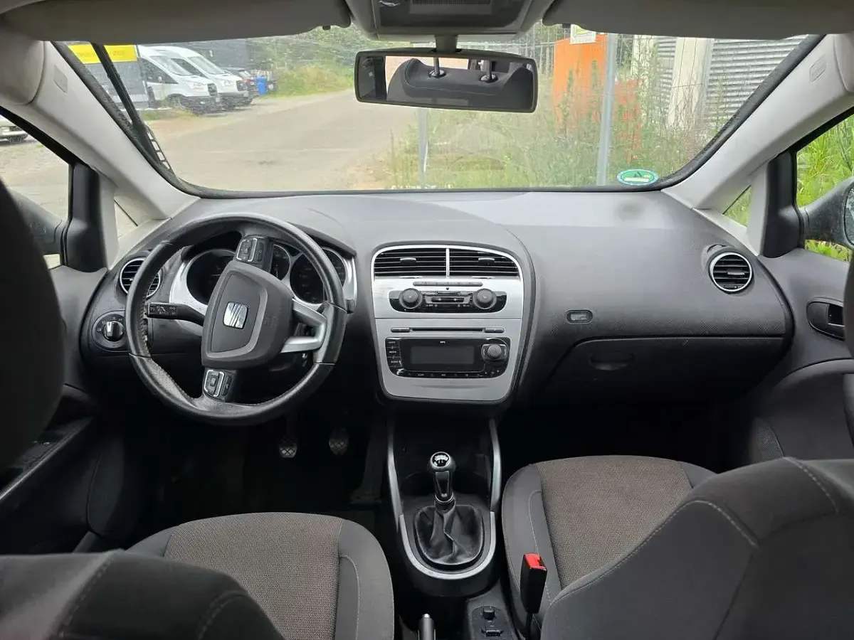Gebraucht Seat Altea Stylance 102 PS (75 kW) 2010 Schwarz Van / Kleinbus