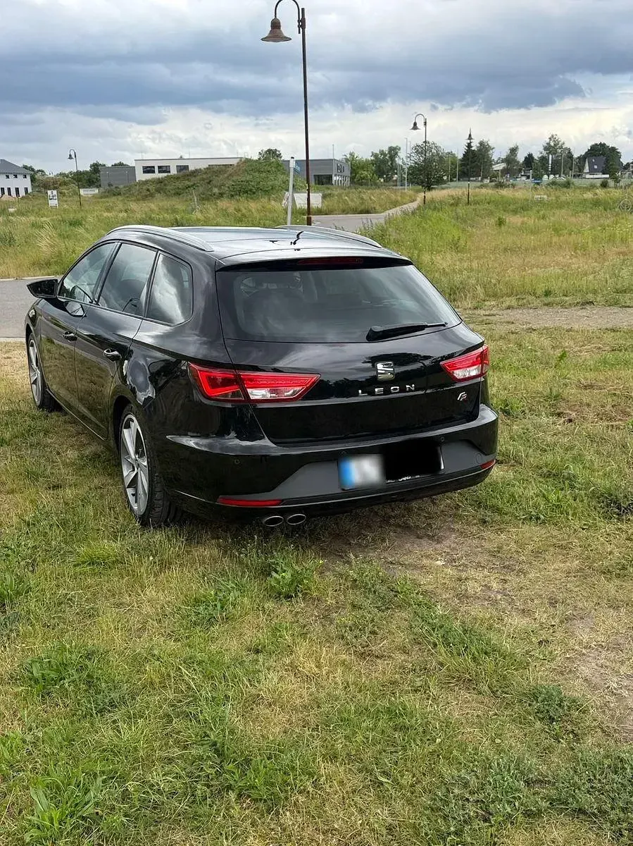 Gebraucht Seat Leon ST FR 150 PS (110 kW) 2017 Schwarz Kombi