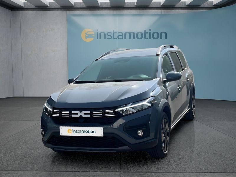 Grau Neu 2025 Dacia Jogger Van / Kleinbus | 23.449 € (Fairer Preis) - Bild 1/4