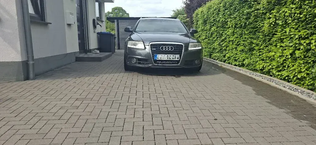 Gebraucht Audi A6 Ambiente 290 PS (213 kW) 2011 Grau Kombi