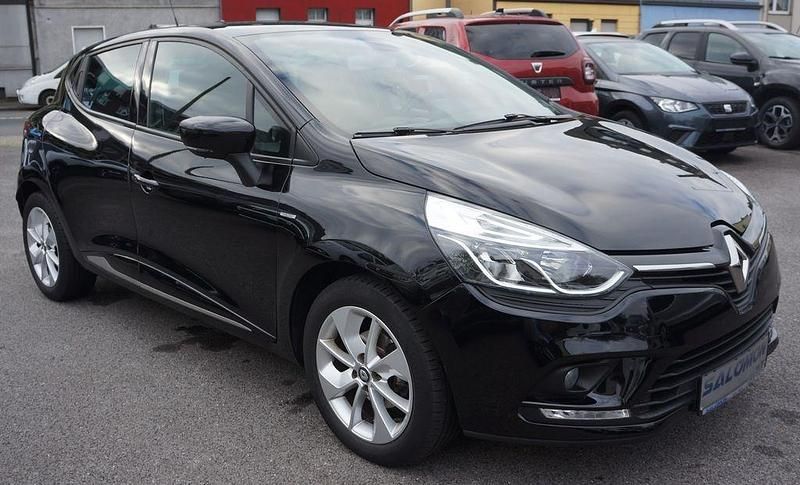 Perlmuttschwarzmetallic Gebraucht 2016 Renault Clio IV LIMITED Limousine | 8.980 € (Fairer Preis) - Bild 1/4