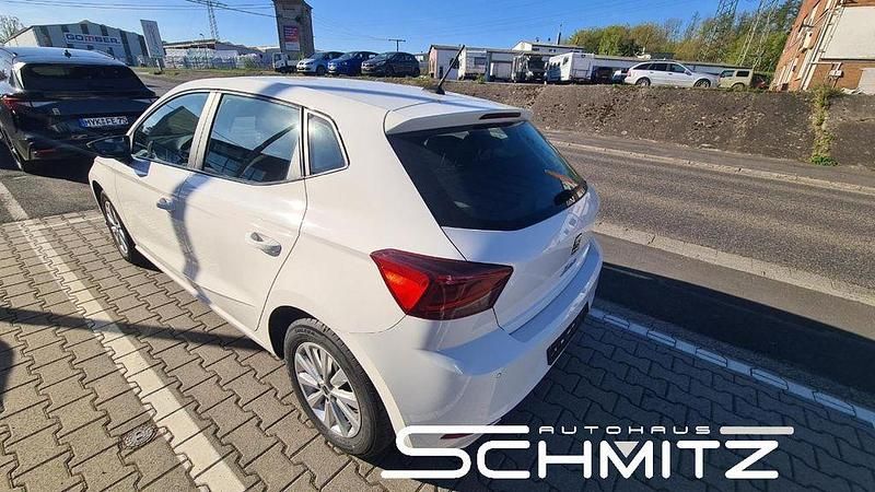 Gebraucht Seat Ibiza Style 95 PS (69 kW) 2022 Weiß Kleinwagen