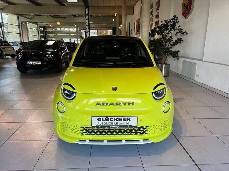 Usata Abarth 500e 114 kW (156 CV) 2023 Verde Utilitaria