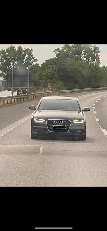 Gebraucht Audi A4 S-Line 150 PS (110 kW) 2015 Grau Limousine