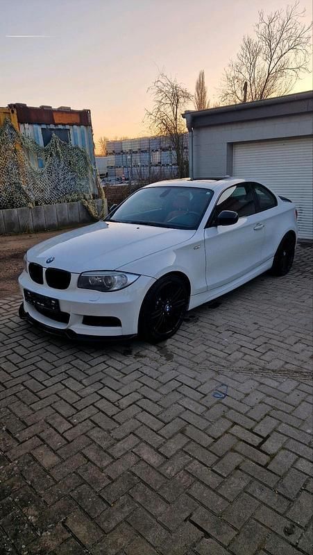 Gebraucht BMW 135 Coupé 306 PS (225 kW) 2013 Weiß Coupé