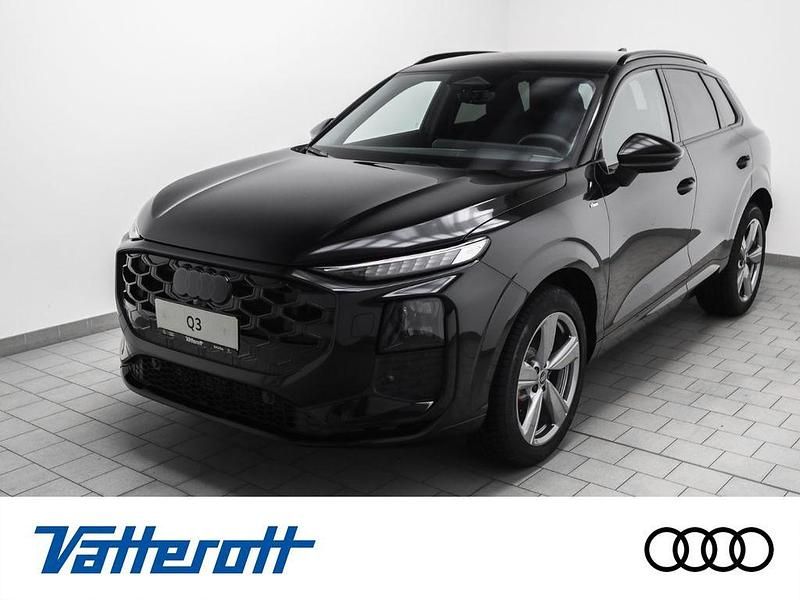 Gebraucht Audi Q3 Ambiente 265 PS (194 kW) 2025 Schwarz SUV