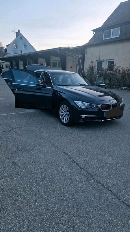 Gebraucht BMW 328 Luxury Line 245 PS (180 kW) 2012 Schwarz Limousine