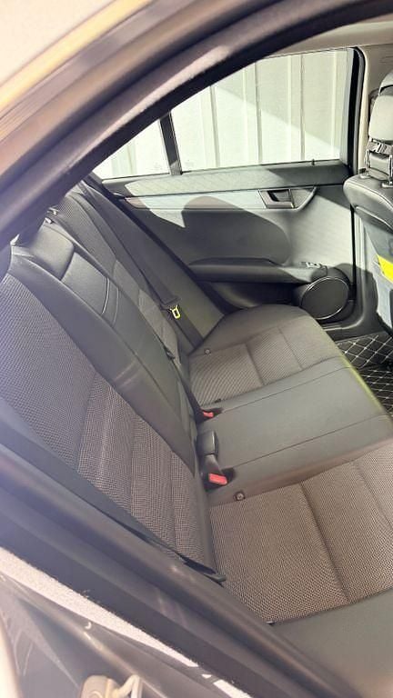 Gebraucht Mercedes 220 170 PS (125 kW) 2012 Grau Limousine