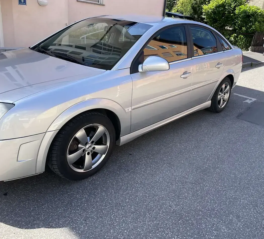 Gebraucht Opel Vectra 122 PS (89 kW) 2002 Limousine