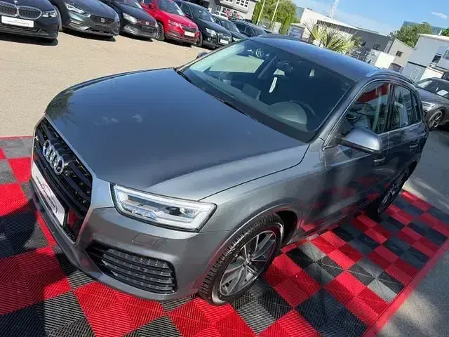 Gebraucht Audi Q3 S-Line 180 PS (132 kW) 2016 Grau SUV