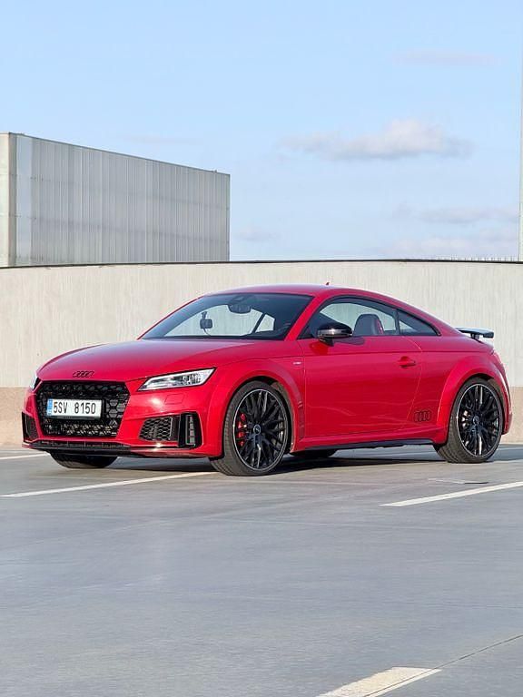 Rot Gebraucht 2021 Audi TT Competition Coupé | 35.000 € (Etwas zu teuer) - Bild 1/4