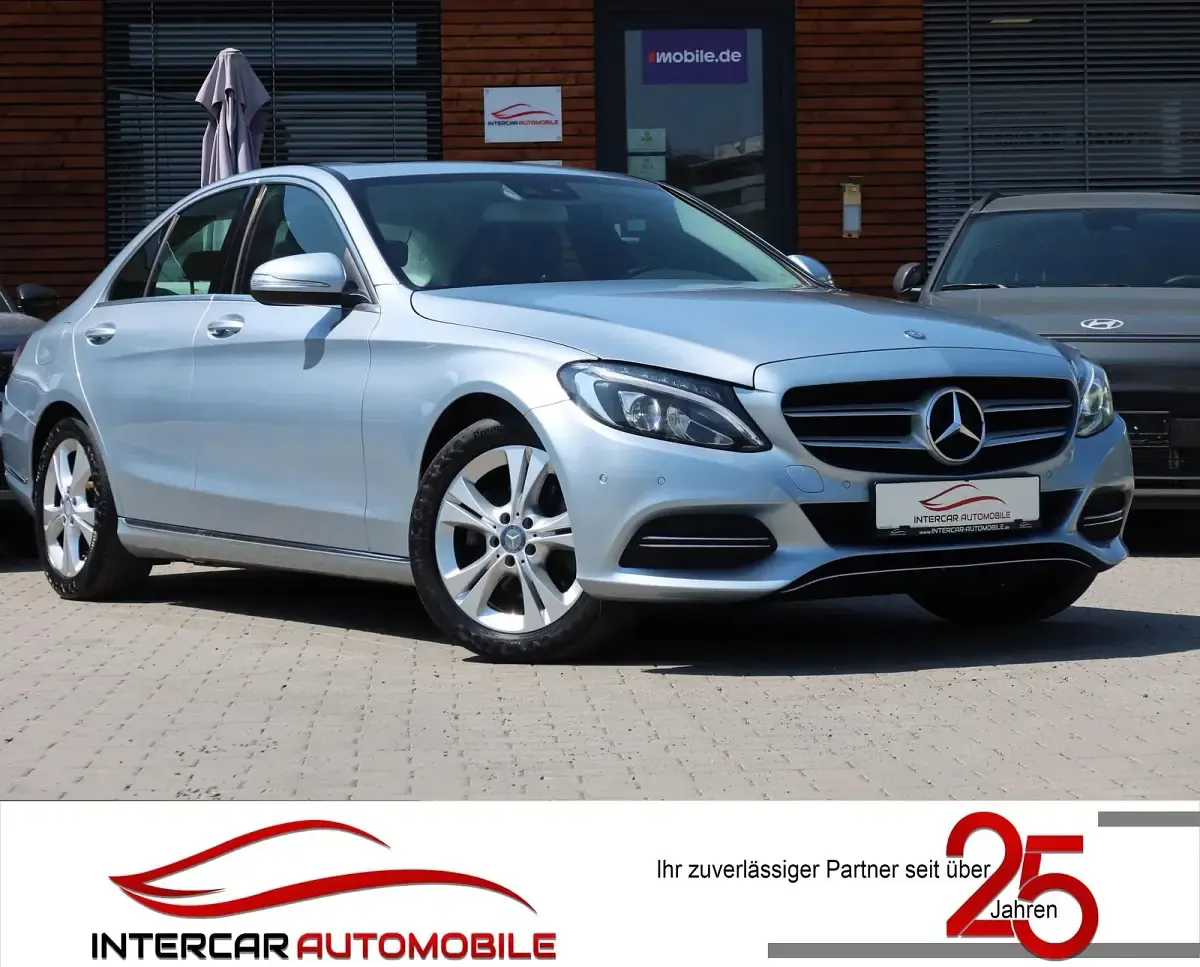 Gebraucht Mercedes C220 Avantgarde 170 PS (125 kW) 2015 Limousine