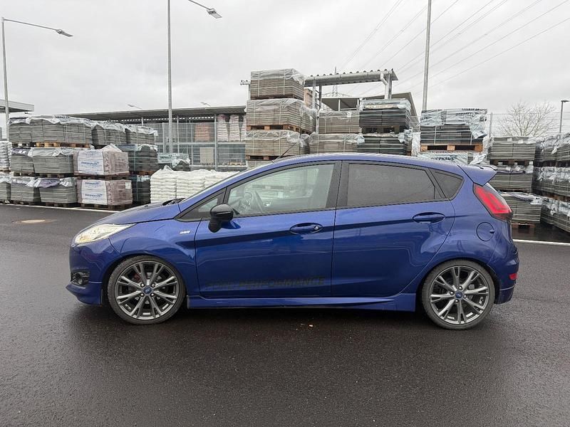 Gebraucht Ford Fiesta ST-Line 140 PS (102 kW) 2017 Blau Kleinwagen
