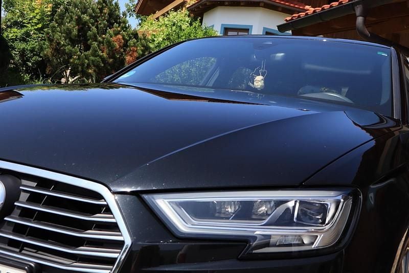 Gebraucht Audi A3 e-tron 204 PS (150 kW) 2020 Schwarz Kleinwagen