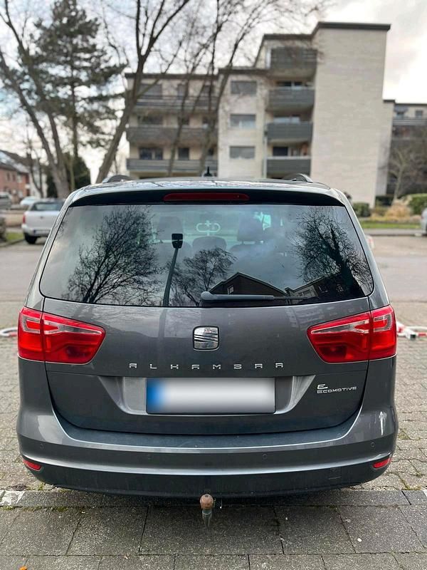 Gebraucht Seat Alhambra 140 PS (102 kW) 2012 Grau Van / Kleinbus