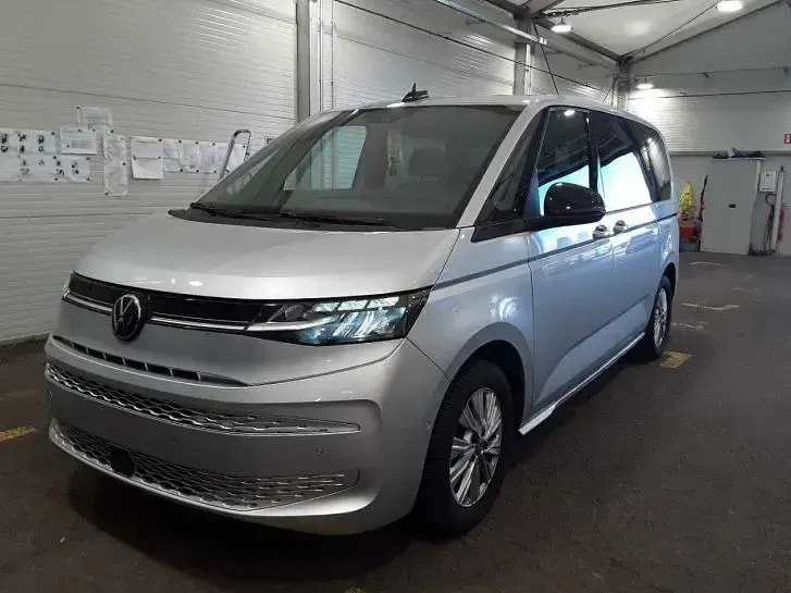 Używany VW T7 S 150 KM (110 kW) 2025 Srebrny Van