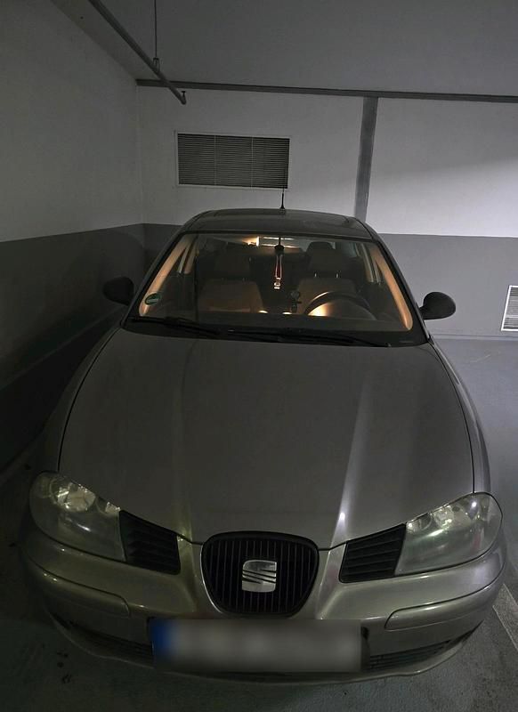 Gebraucht Seat Ibiza 74 PS (54 kW) 2003 Grau Kleinwagen