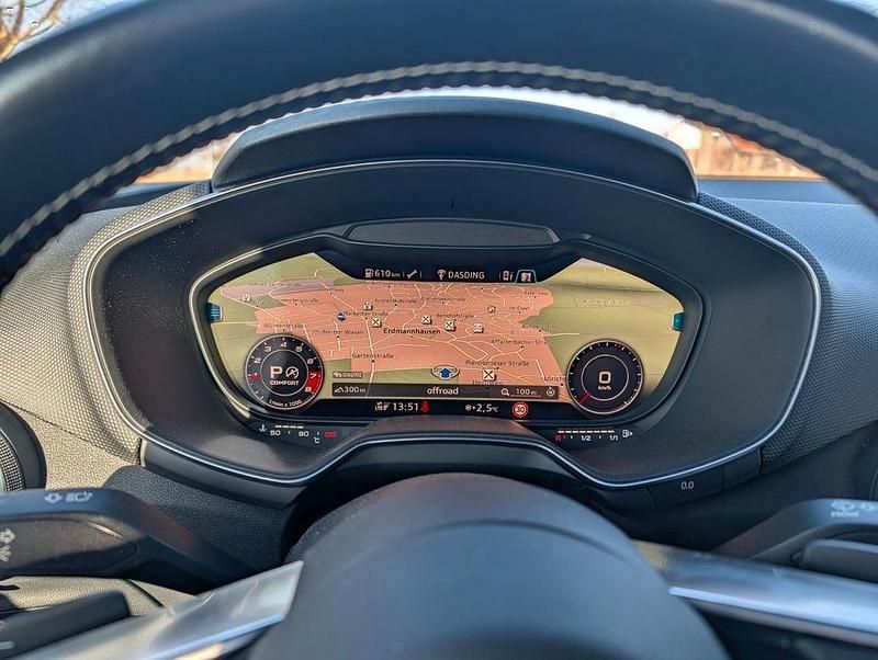 Gebraucht Audi TT Roadster Ambiente 310 PS (228 kW) 2017 Weiß Cabrio