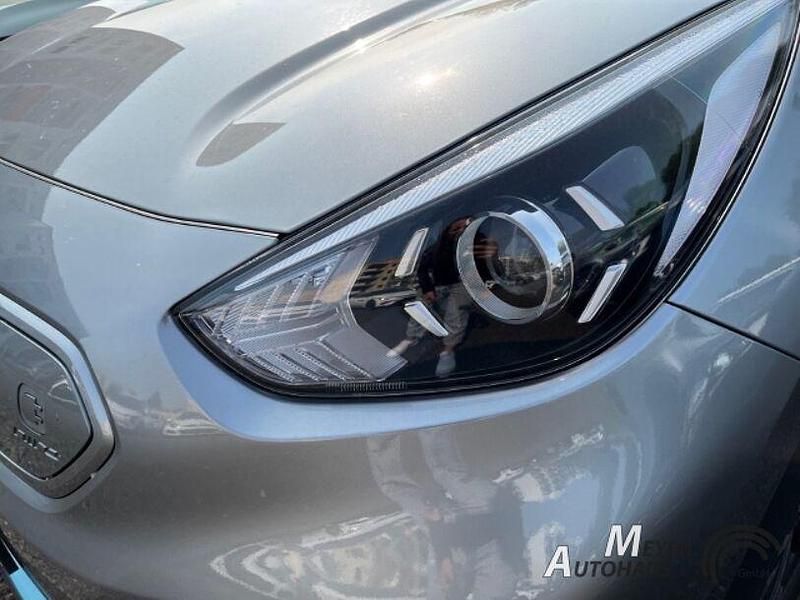 Gebraucht Kia e-Niro Vision 100 kW (136 PS) 2022 Grau SUV