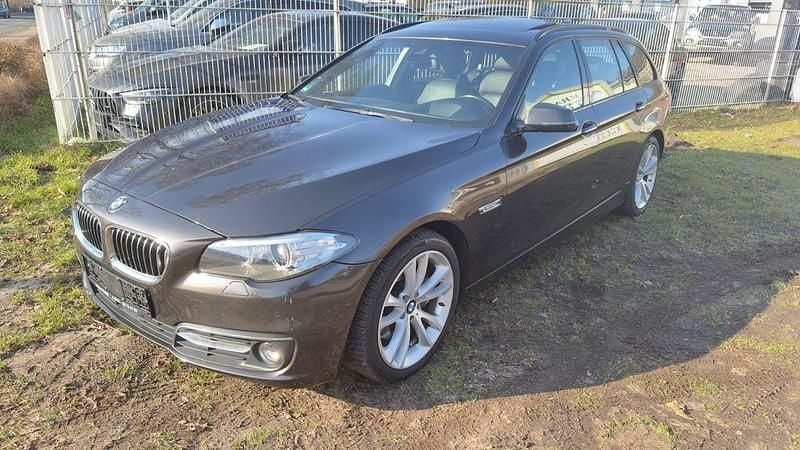 Gebraucht BMW 530 Luxury Line 258 PS (189 kW) 2016 Kombi