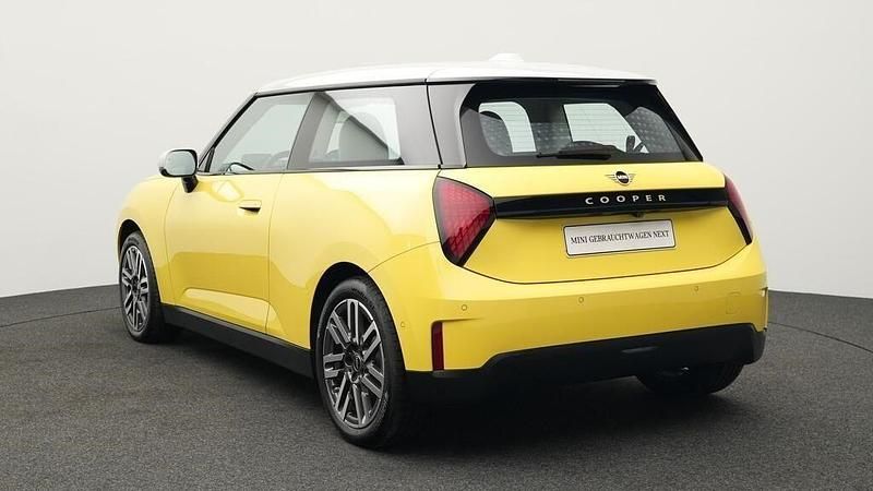 Gebraucht Mini Cooper 135 kW (184 PS) 2025 Gelb Kleinwagen