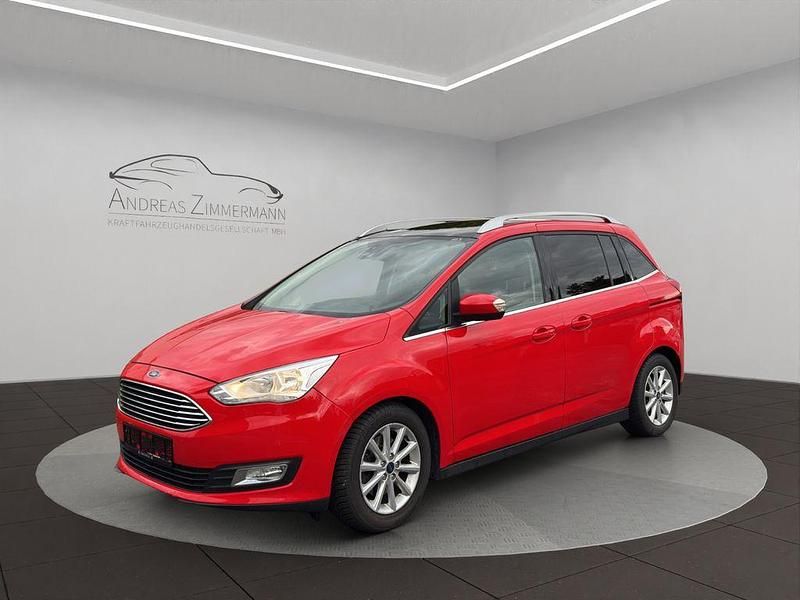 Rot Gebraucht 2018 Ford Grand C-Max Titanium Van / Kleinbus | 11.900 € (Fairer Preis) - Bild 1/4