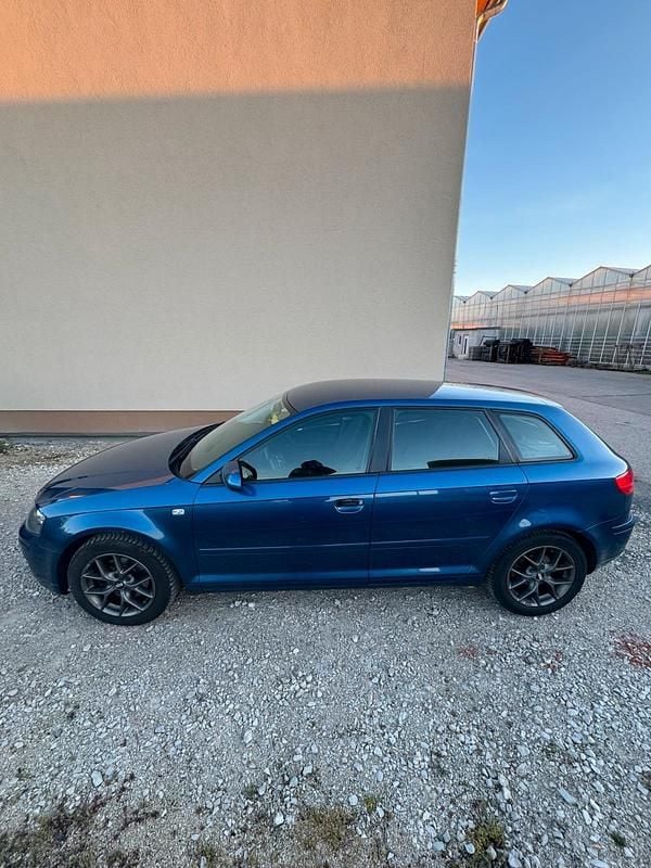 Second-hand Audi A3 140 CP (102 kW) 2006 Albastru Hatchback