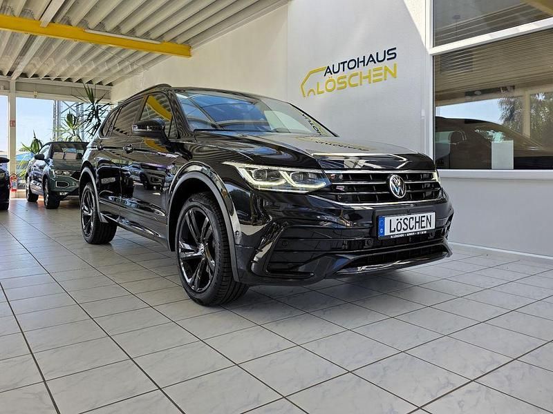 Schwarz Gebraucht 2022 VW Tiguan Allspace Style SUV | 37.990 € (Fairer Preis) - Bild 1/4