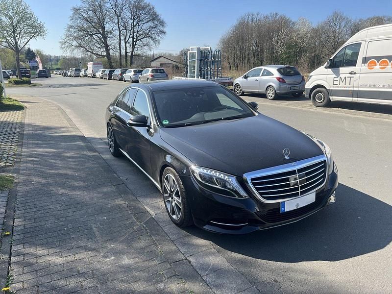 Schwarz Gebraucht 2015 Mercedes S350 Limousine | 30.499 € (Fairer Preis) - Bild 1/4