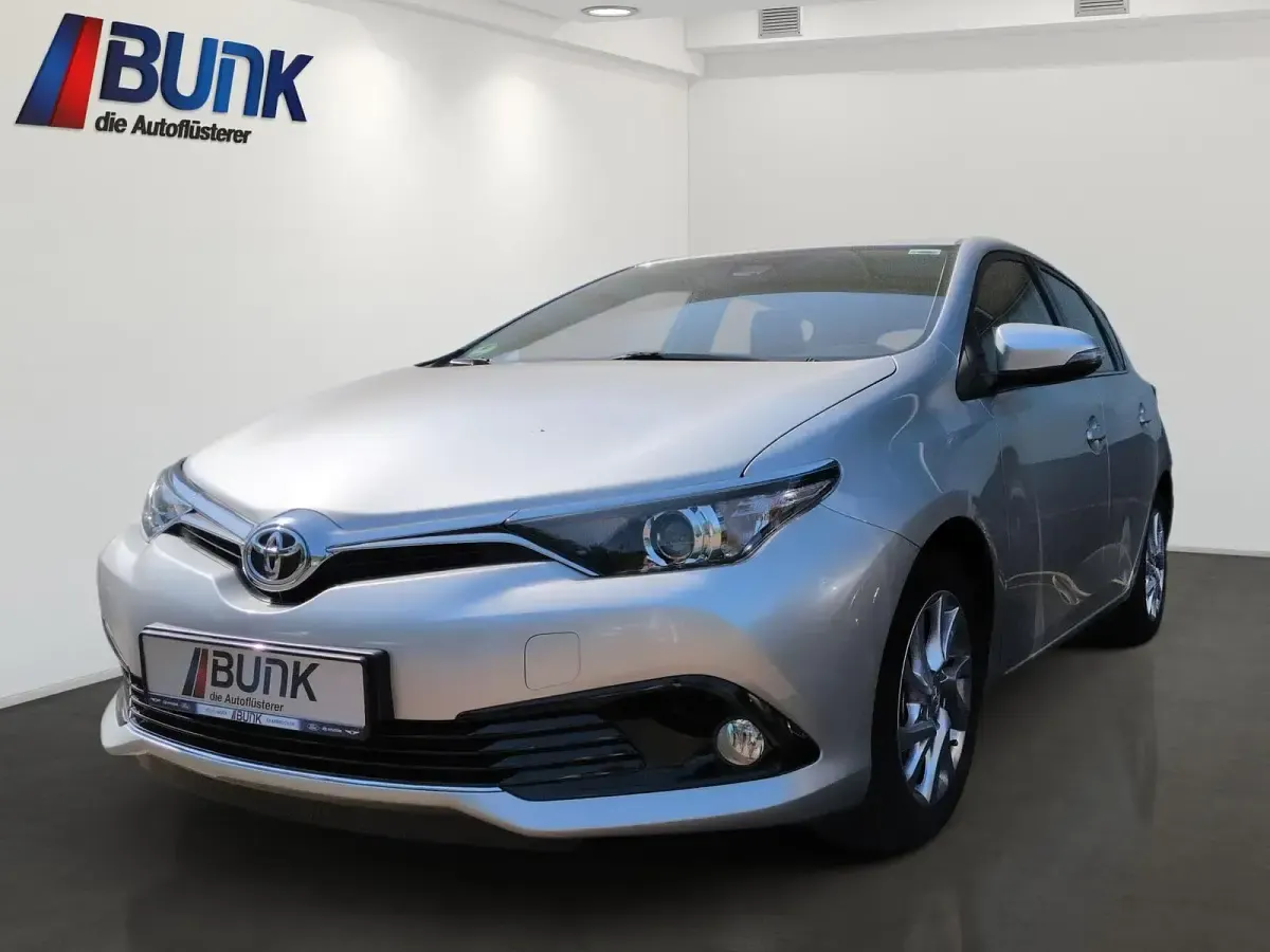 Gebraucht Toyota Auris Edition-S 116 PS (85 kW) 2016 Limousine