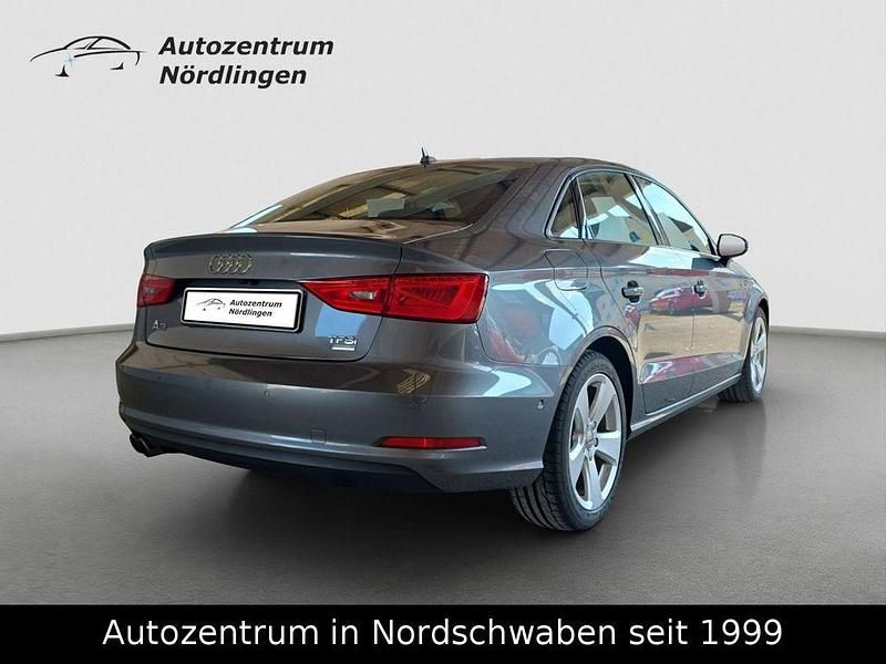 Używany Audi A3 Ambition 150 KM (110 kW) 2014 Szary Sedan/Limuzyna