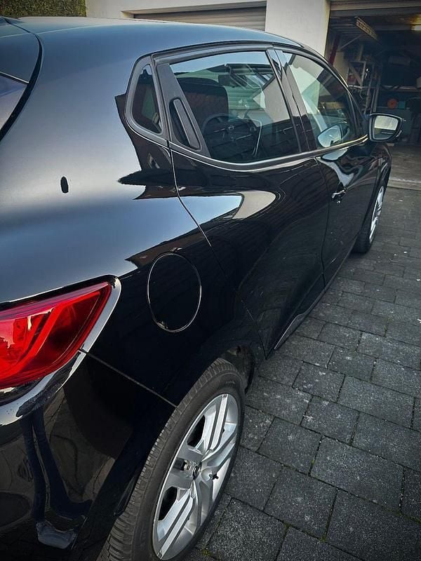 Gebraucht Renault Clio IV 76 PS (55 kW) 2019 Schwarz Kleinwagen