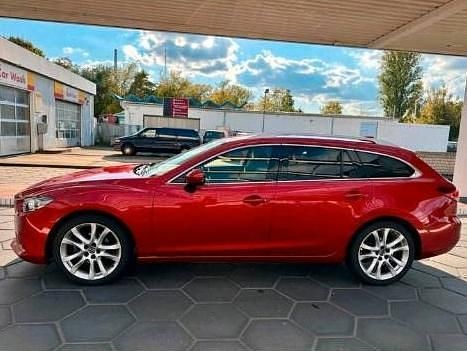 Second-hand Mazda 6 150 CP (110 kW) 2015 Roșu Break