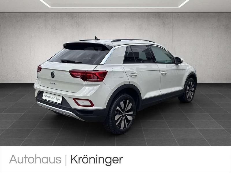 Gebraucht VW T-Roc Move 150 PS (110 kW) 2024 Ascotgrau SUV