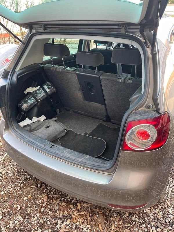 Gebraucht VW Golf VII 105 PS (77 kW) 2012 Grau Limousine