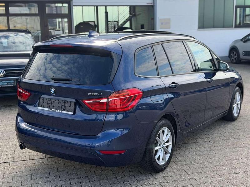 Gebraucht BMW 216 116 PS (85 kW) 2015 Mediterranblau Van / Kleinbus