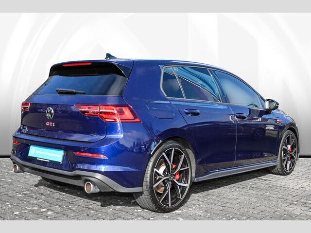 Gebraucht VW Golf VIII GTI 245 PS (180 kW) 2023 Blau Kleinwagen