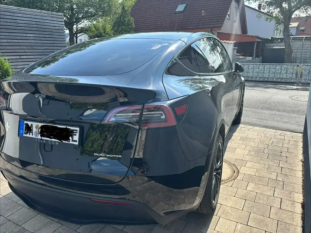 Gebraucht Tesla Model Y Long Range AWD 274 kW (373 PS) 2022 Schwarz SUV