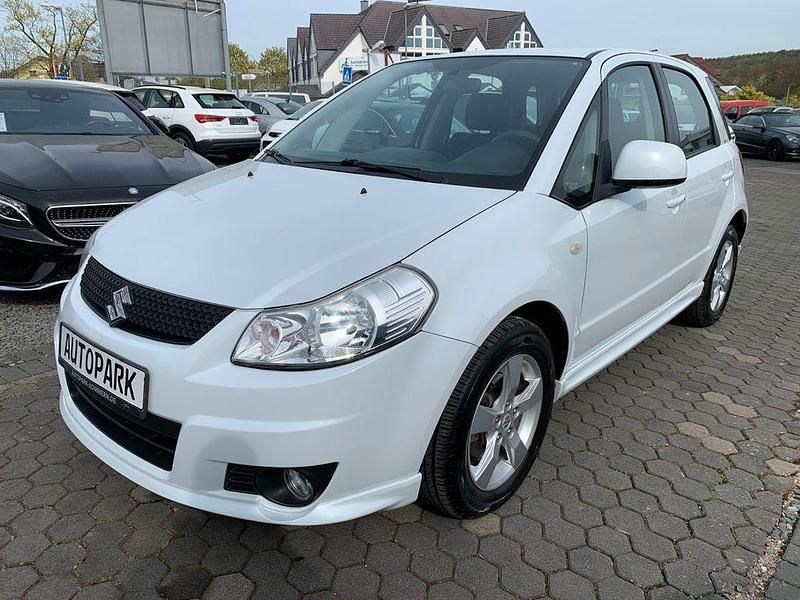 Gebraucht Suzuki SX4 Comfort 120 PS (88 kW) 2013 Weiß SUV