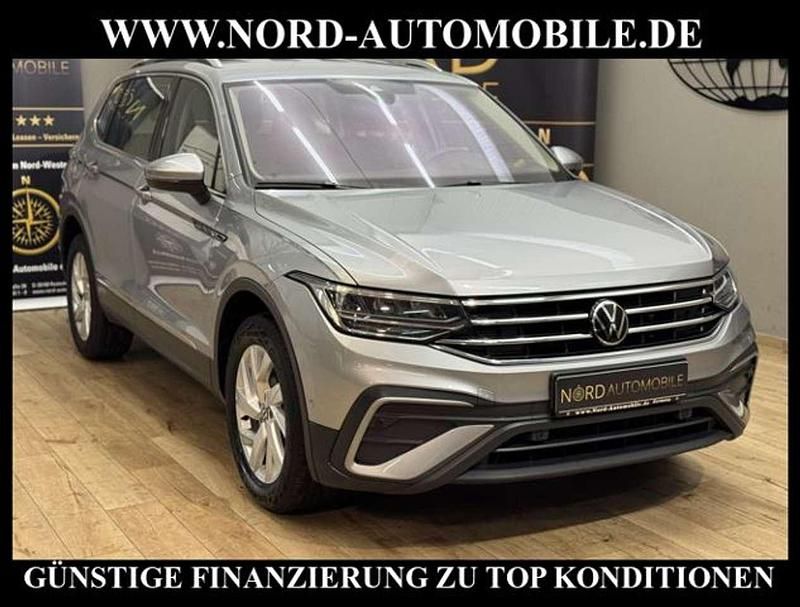 Gebraucht VW Tiguan Allspace Life 150 PS (110 kW) 2023 Pyritsilber metallic (metallic) SUV