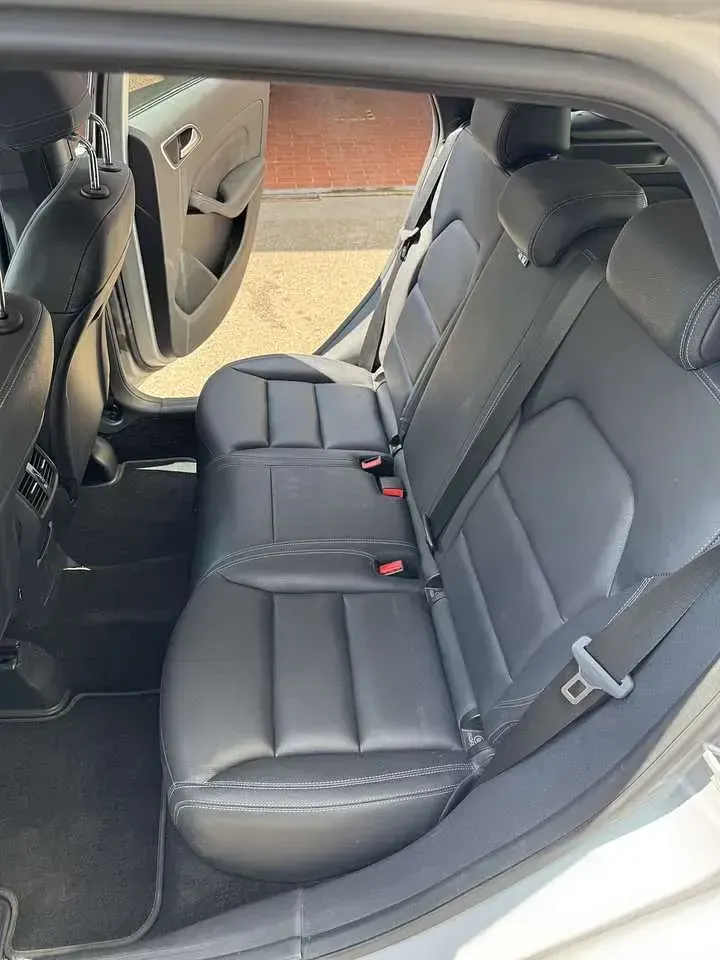 Gebraucht Mercedes B200 156 PS (114 kW) 2012 Grau Kleinwagen