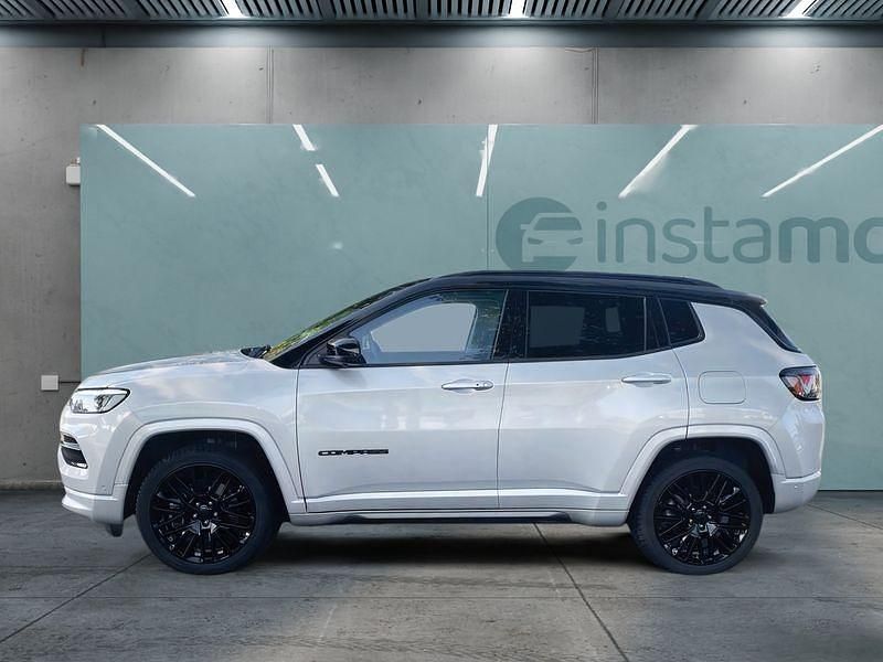 Gebraucht Jeep Compass 181 PS (133 kW) 2022 Silber SUV