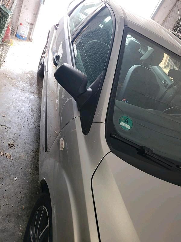 Gebraucht Ford Focus 116 PS (85 kW) 2005 Grau Kleinwagen