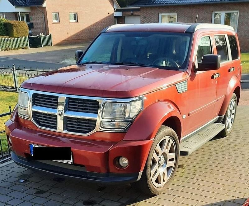 Gebraucht Dodge Nitro SXT 177 PS (130 kW) 2007 Rot SUV