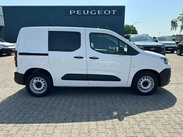 Gebraucht Citroën Berlingo 131 PS (96 kW) 2020 Weiß Van / Kleinbus