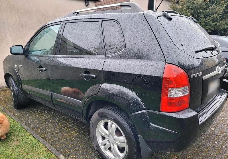 Gebraucht Hyundai Tucson 140 PS (102 kW) 2006 Schwarz SUV