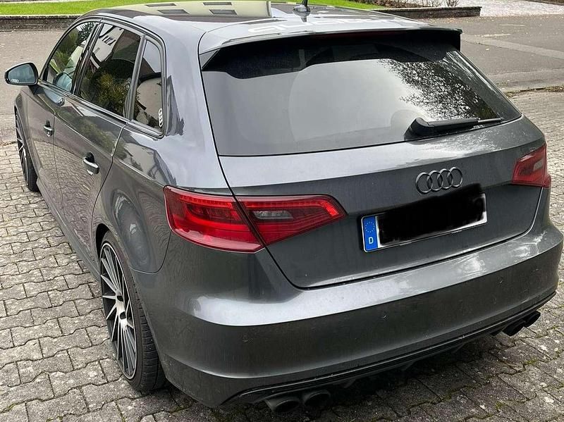 Gebraucht Audi S3 300 PS (220 kW) 2015 Grau Limousine