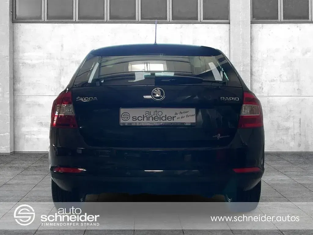 Second-hand Skoda Rapid 90 CP (66 kW) 2016 Negru Hatchback